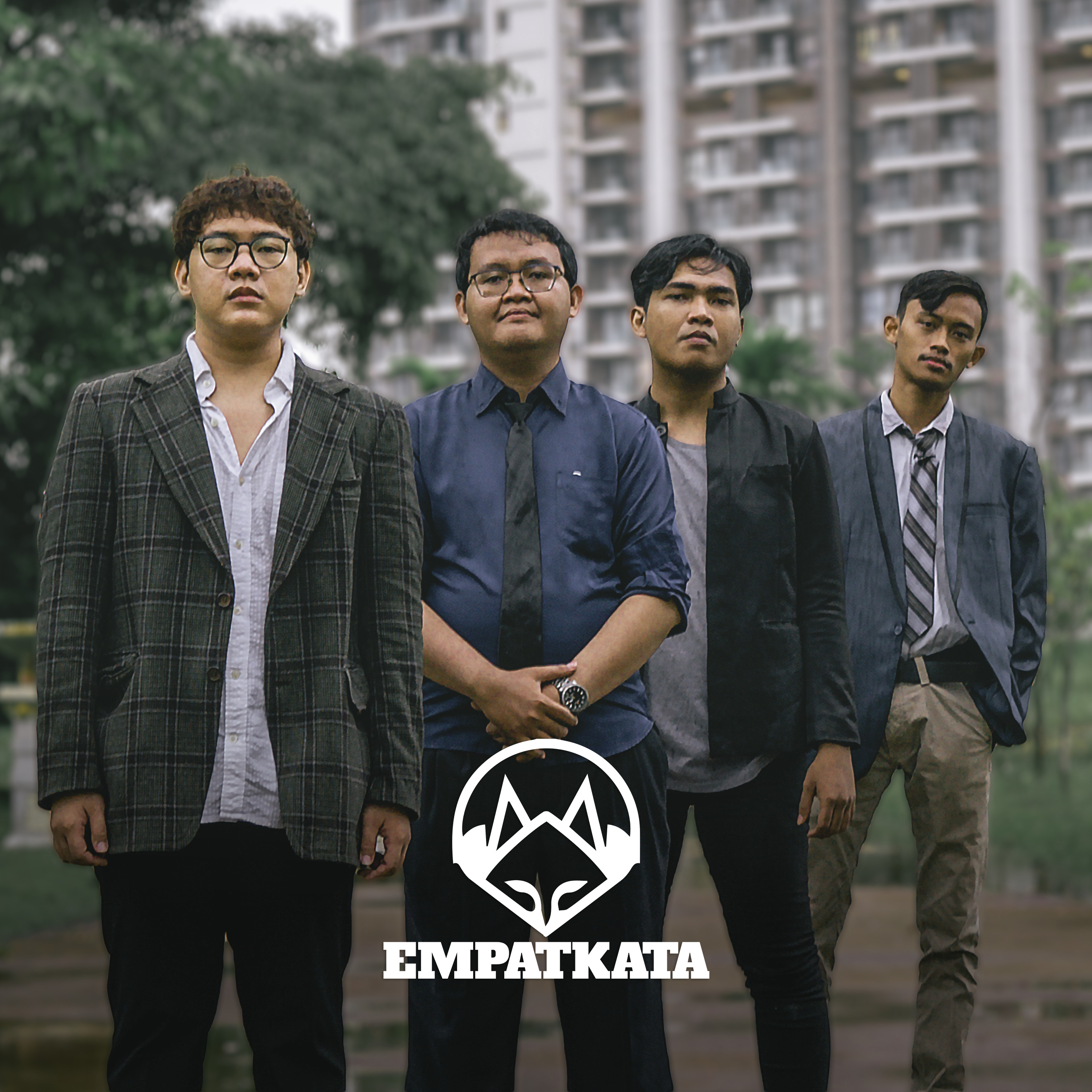 empatkata